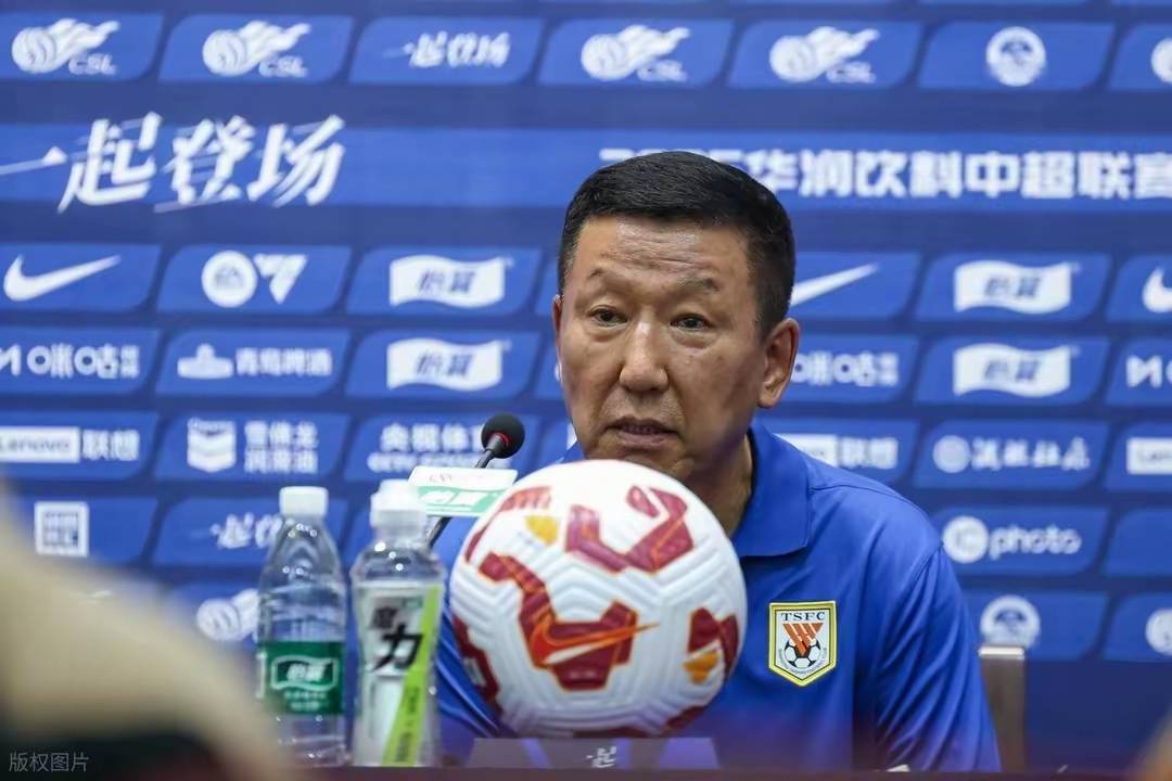 泰山队官方：崔康熙旧伤复发返韩治疗将组建临时团队负责比赛